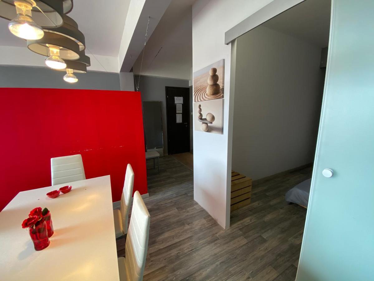 Ferienwohnung Red Grey Loft Athen Exterior foto